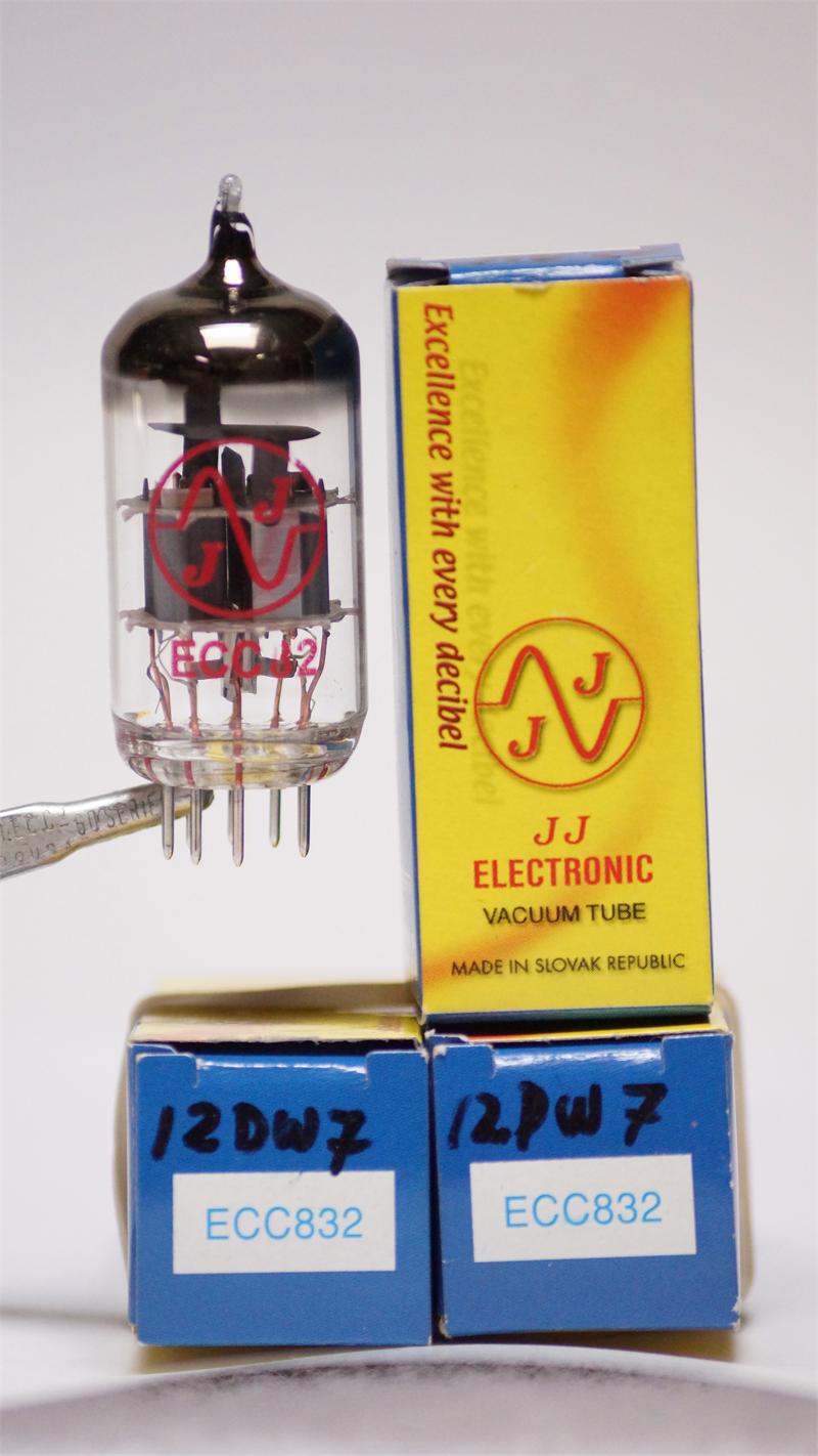 JJ tube 12DW7 ECC 832